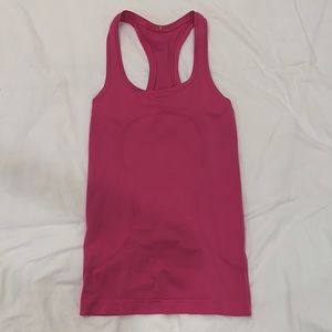 Lululemon Sonic pink swiftly tech tank top size 2 RARE NOT SOLD ANYMORE